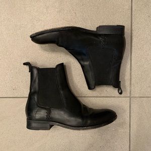 Frye Melissa Chelsea Boot